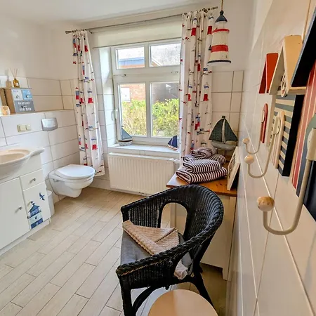 55qm By Interhome *